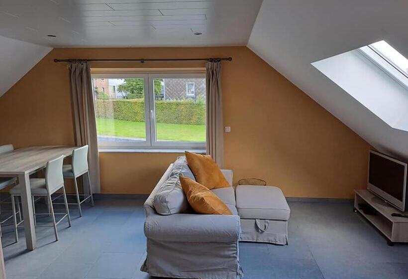 پانسیون L Etable D Evelyne