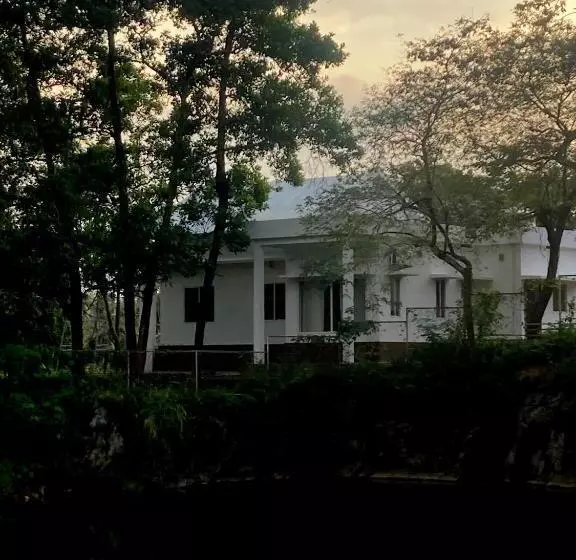 Rockdale Resort