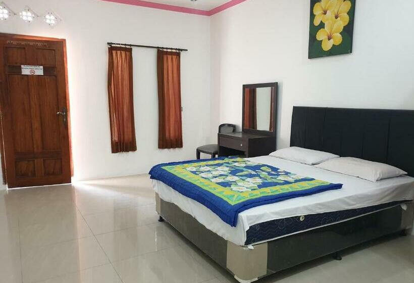 בית מלון כפרי Spot On 90732 Wisata Indah