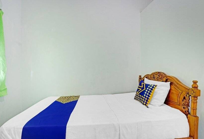 בית מלון כפרי Spot On 90760 Homestay Al Madina Syariah