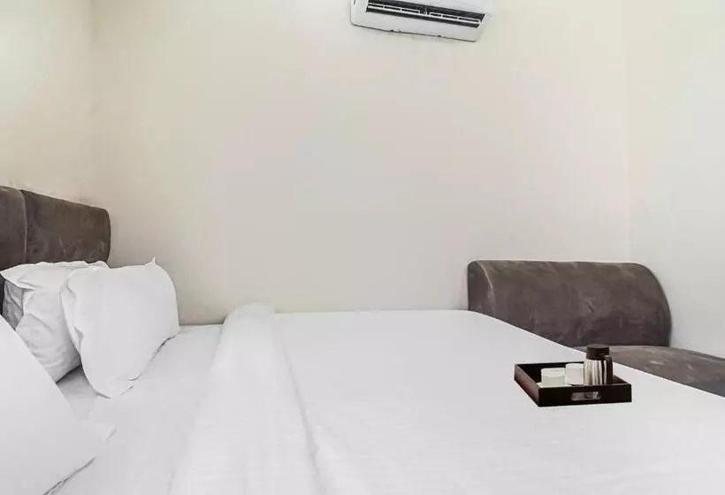 هتل Super Townhouse Marina