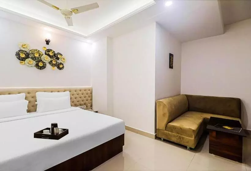 هتل Super Townhouse Marina