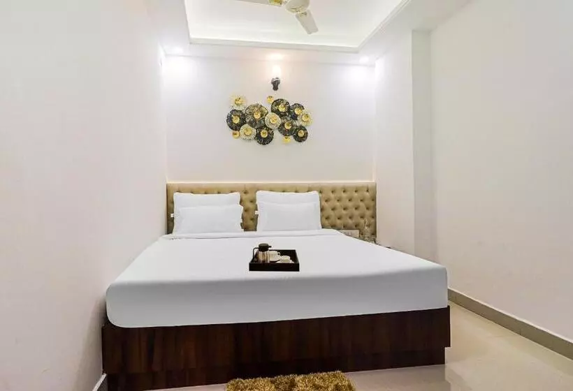 هتل Super Townhouse Marina
