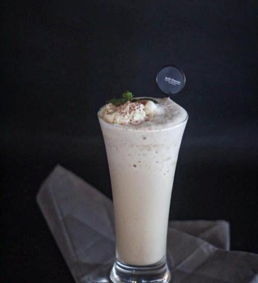 Bess Mansion Hotel Surabaya