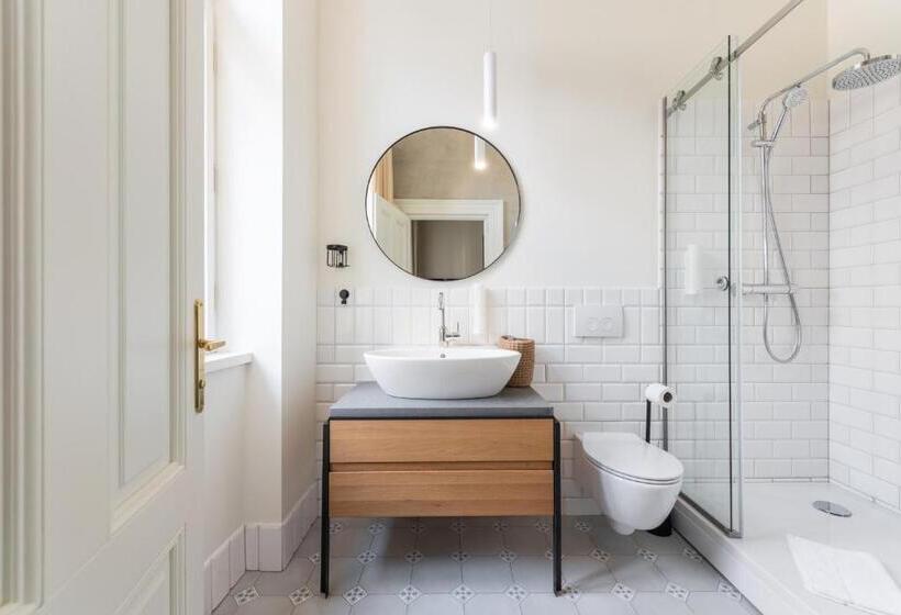 هتل Isabella Boutique