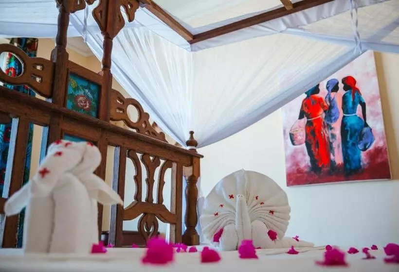 Hotelli Mambo Paradise