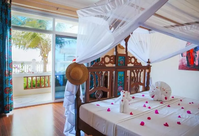 Hotelli Mambo Paradise