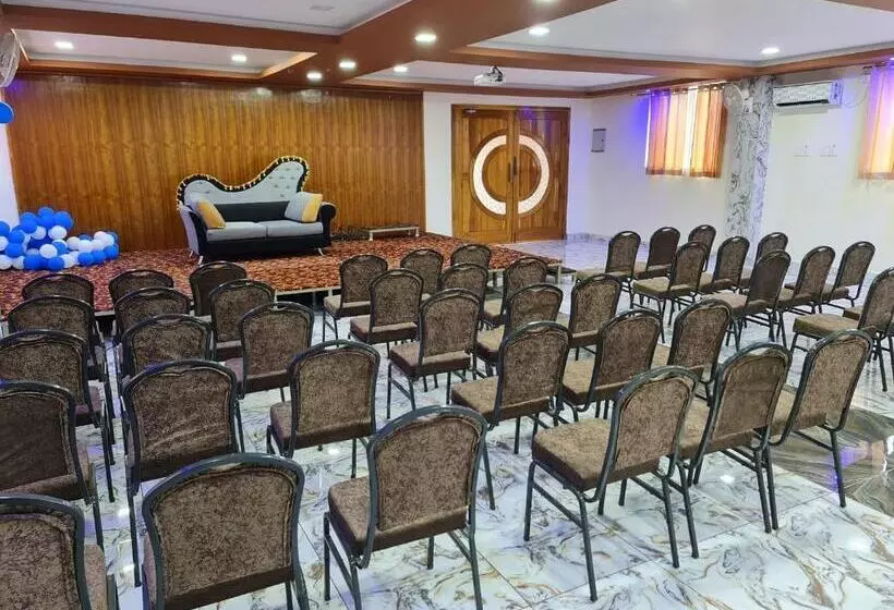 ホテル Vijay Shree Inn