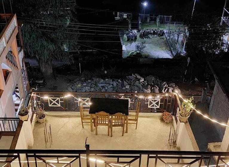 Pension Tirthan Crest Hostel & Homestay In Jibbi