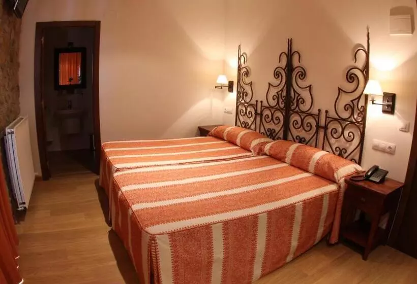 هتل روستایی Casona Cuervo