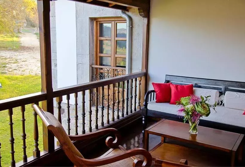 هتل روستایی Casona Cuervo