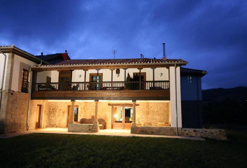 田舎風ホテル Casona Cuervo