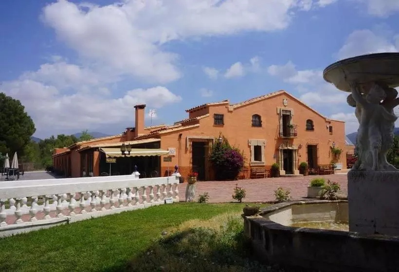 田舎風ホテル Mas El Cuquello