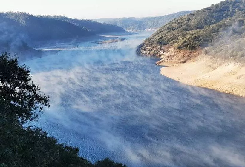 Palacio Viejo De Las Corchuelas