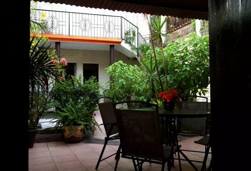 Hotelli Estancia Las Flores