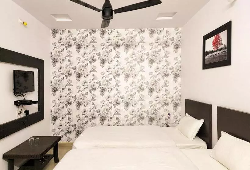 Shivani Inn Hotel & Banquet