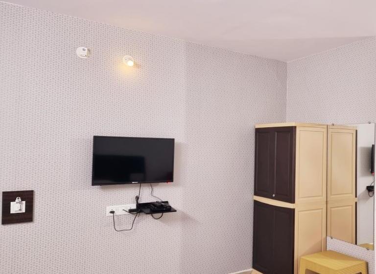 Shivani Inn Hotel & Banquet