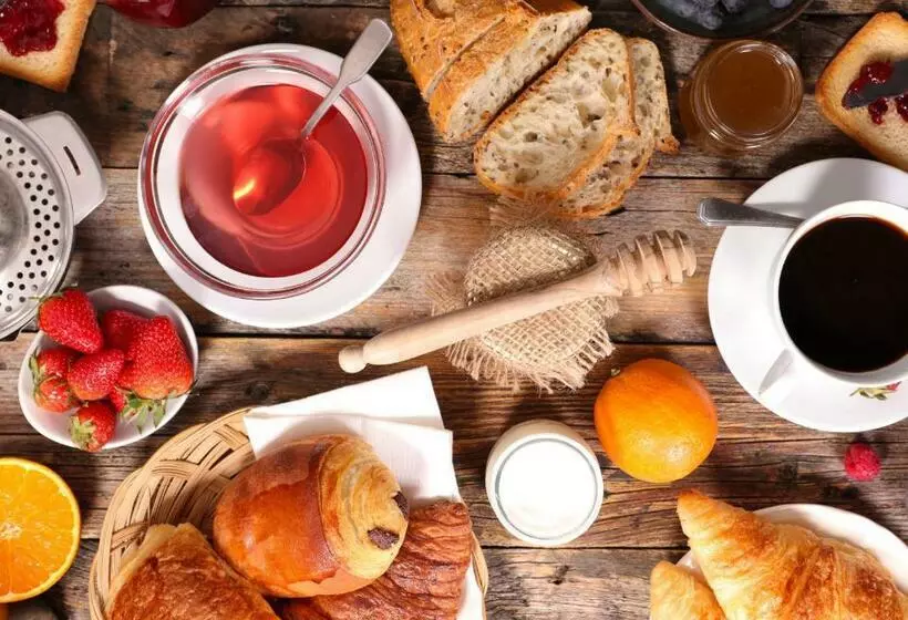 ベッドアンドブレックファースト La Pierre Du Diable