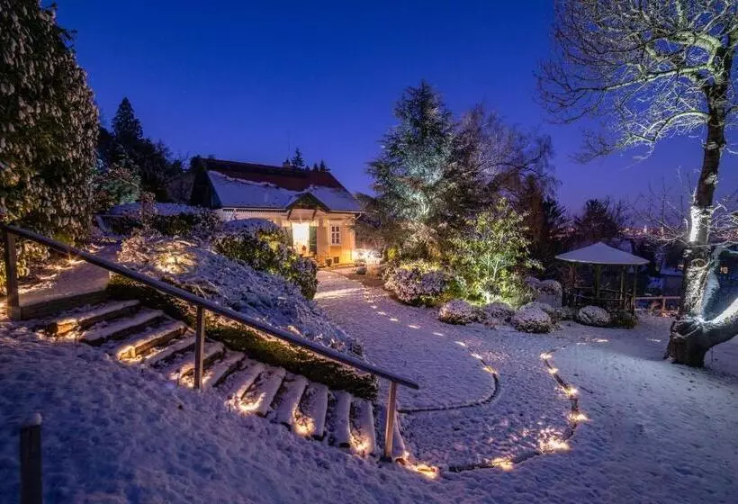 ベッドアンドブレックファースト Villa Mimi