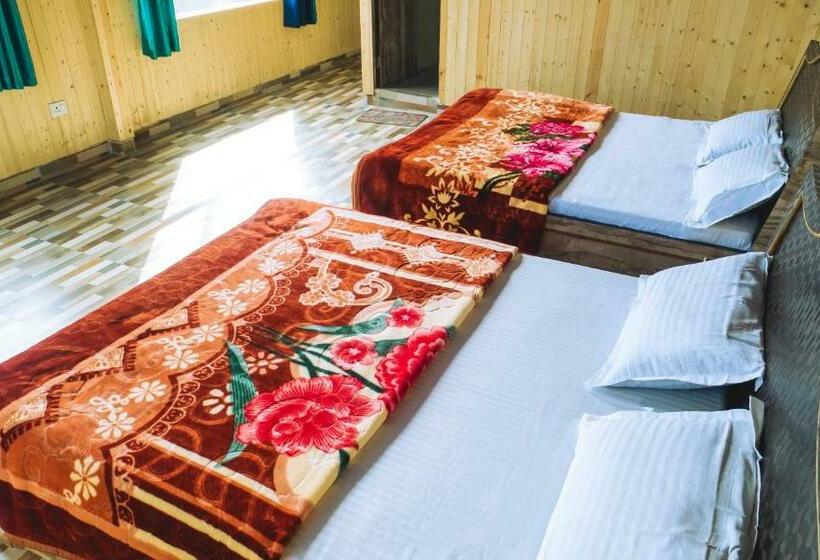 酒店 Midway Restaurants & Guest House