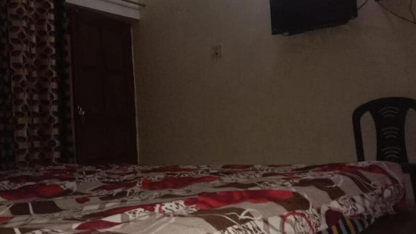 Hotel Spot On 83131 Saini Property