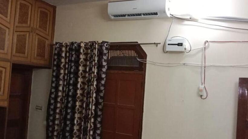 Hotel Spot On 83131 Saini Property