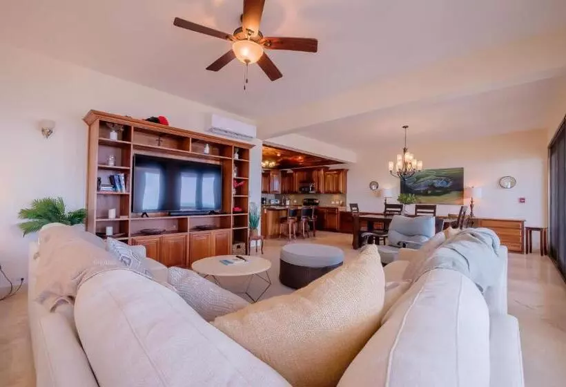 Hol Chan Reef Resort & Villas