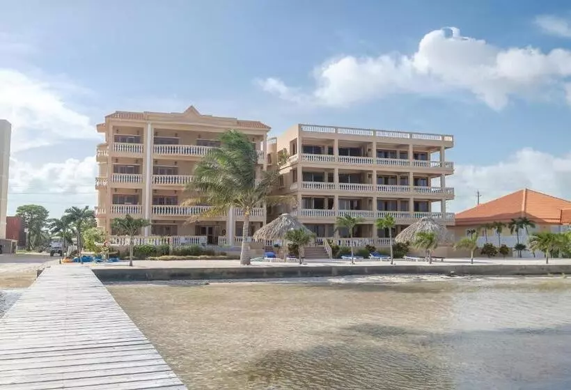 Hol Chan Reef Resort & Villas