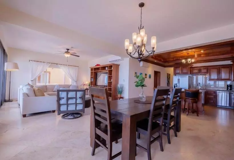 Hol Chan Reef Resort & Villas