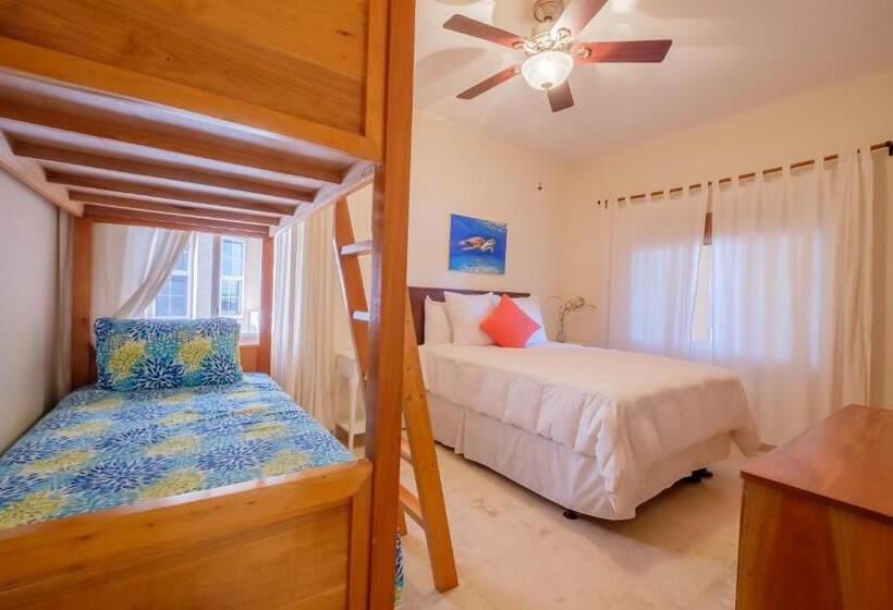 Hol Chan Reef Resort & Villas