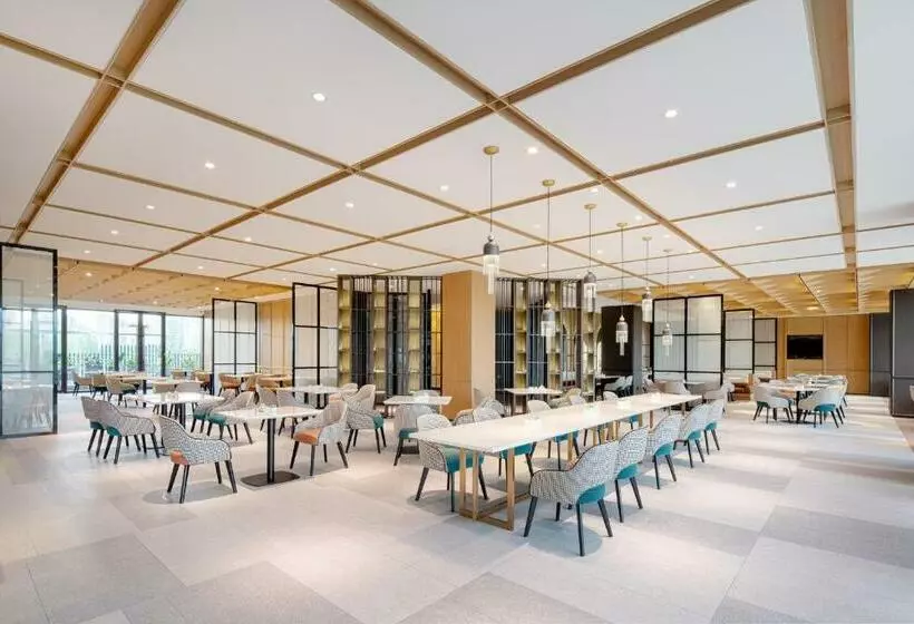 Atour Hotel Yan An Luyi Park