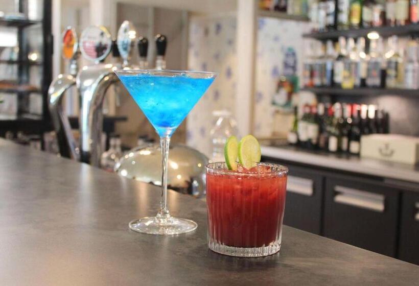 בית מלון כפרי Best Western Plus Le Conquerant Rouen Nord