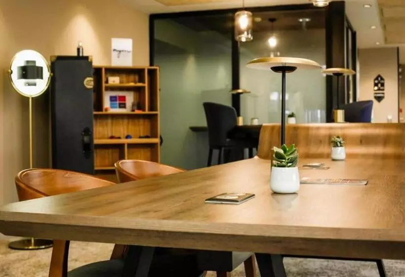 Hotelli Best Western Plus Le Conquerant Rouen Nord