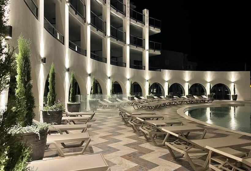 هتل Eco Résidence Dolce Paese