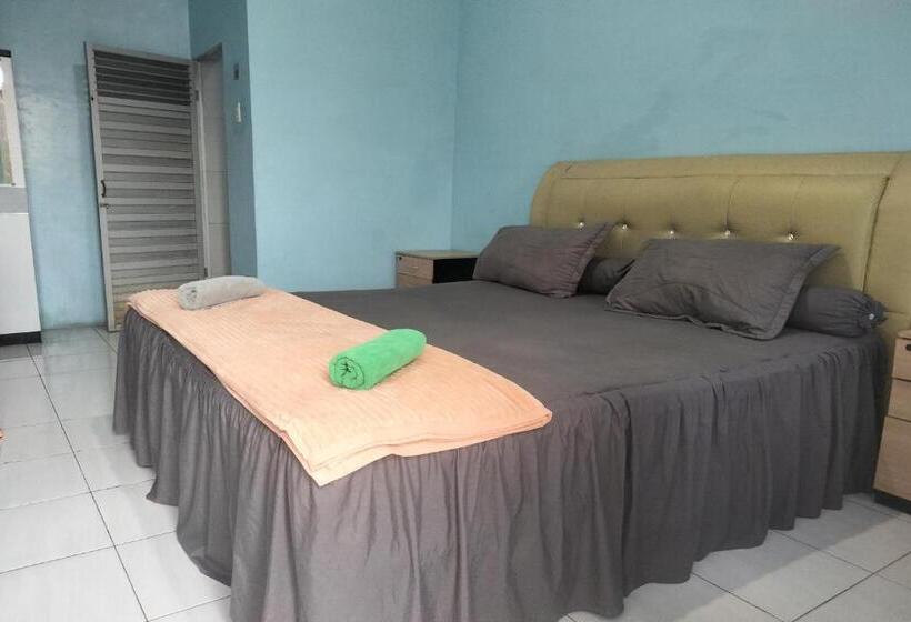 فندق Home Stay Kembar Syariah Redpartner