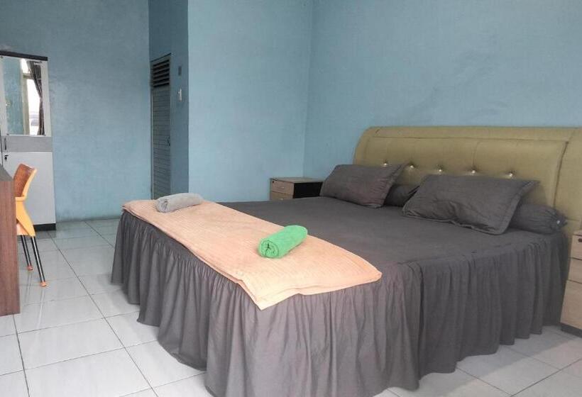 فندق Home Stay Kembar Syariah Redpartner