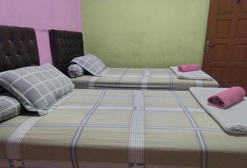 فندق Home Stay Kembar Syariah Redpartner
