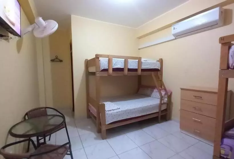 هتل Hospedaje Ola Marina