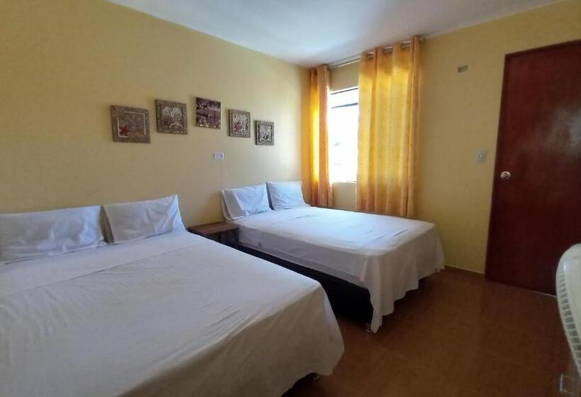 Hotel Hospedaje Ola Marina