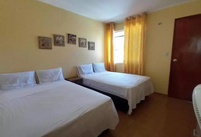 هتل Hospedaje Ola Marina