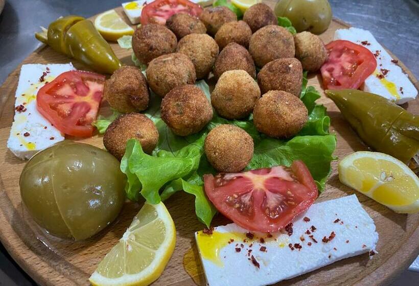 호텔 Rritja E Koranit