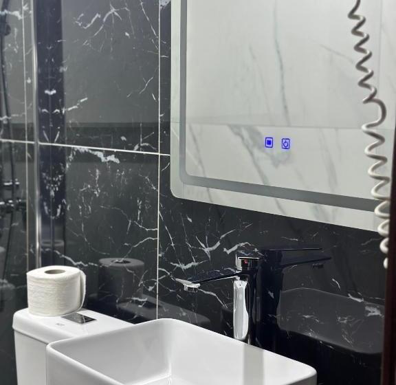 호텔 Rritja E Koranit