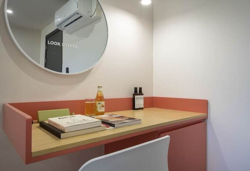 Nomad Aank Hotel Gumi