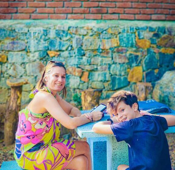 فندق صغير Birds Paradise Inn