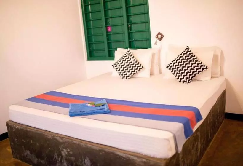 Backpack Beach Hostel & Reggae Bar