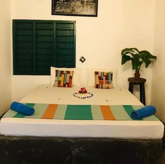 Backpack Beach Hostel & Reggae Bar