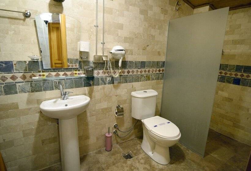 تختخواب و صبحانه Doğanbey Konaği