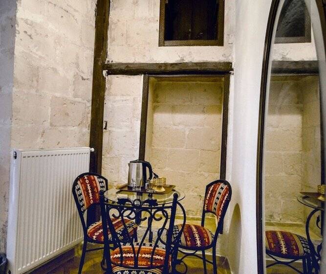 تختخواب و صبحانه Doğanbey Konaği