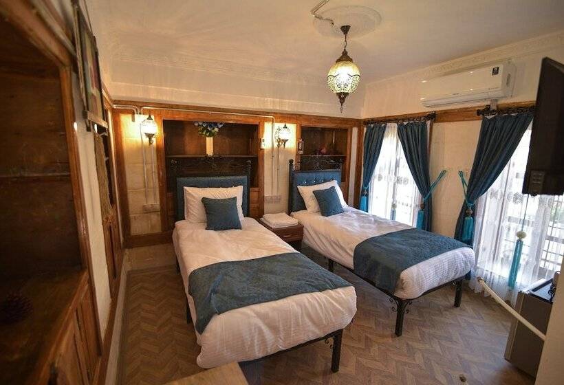 تختخواب و صبحانه Doğanbey Konaği