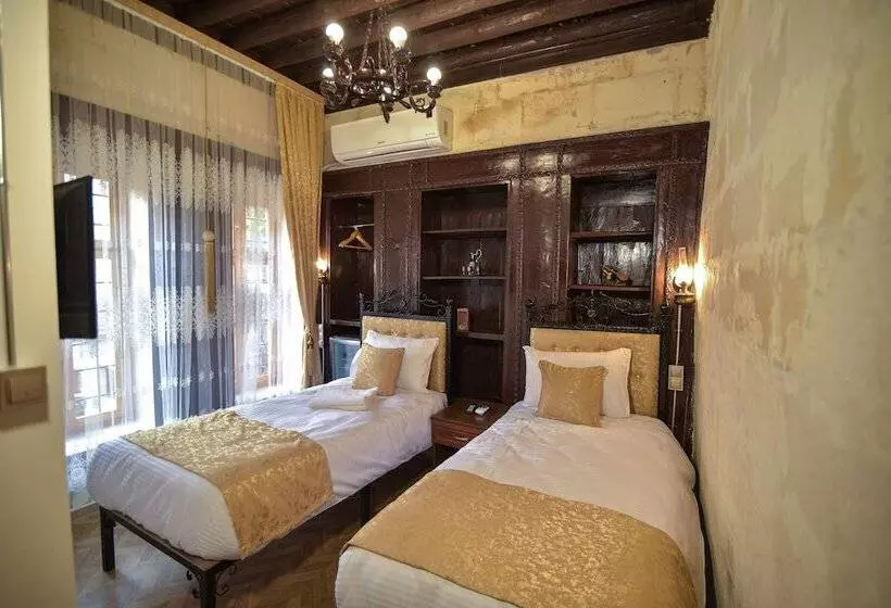 تختخواب و صبحانه Doğanbey Konaği